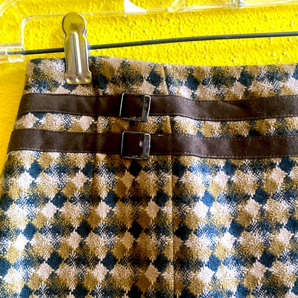 Michel Rene Skirt - Picture 2 of 3